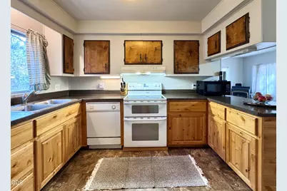 19950 Driftwood #UNIT 324, Bend, OR 97702 - Photo 5
