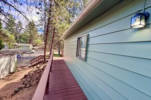 19950 Driftwood, Bend, OR 97702 - Photo 27