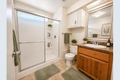19950 Driftwood #UNIT 324, Bend, OR 97702 - Photo 17