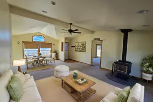 6244 NW Hemlock Pl, Prineville, OR 97754 - Photo 3