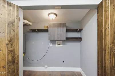 1102 SW Oak Street, Grants Pass, OR 97526 - Photo 17