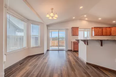 2102 Lara Lane, Central Point, OR 97502 - Photo 13