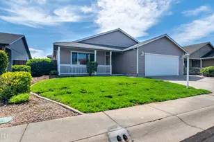 2102 Lara Ln, Central Point, OR 97502 - Photo 37