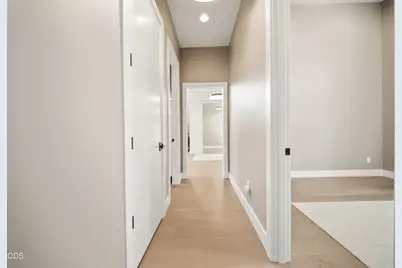 1036 N Forest Edge Drive, Sisters, OR 97759 - Photo 33
