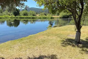 211 S Wasco Ave, Chiloquin, OR 97624 - Photo 3