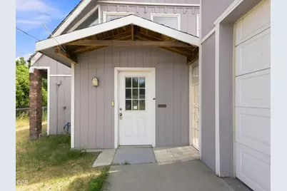 211 S Wasco Avenue, Chiloquin, OR 97624 - Photo 9