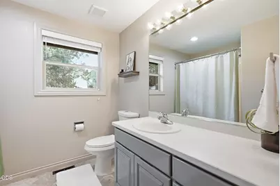 3037 NE Purcell Boulevard, Bend, OR 97701 - Photo 15