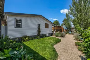1712 NW Elm Ct, Redmond, OR 97756 - Photo 25