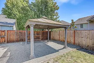 130 Glenwood Dr, Eagle Point, OR 97524 - Photo 35