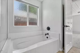 130 Glenwood Dr, Eagle Point, OR 97524 - Photo 29