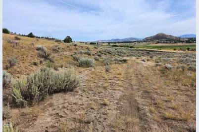 Oregon 140, Klamath Falls, OR 97601 - Photo 11