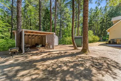 232 Riessen Road, Grants Pass, OR 97526 - Photo 43