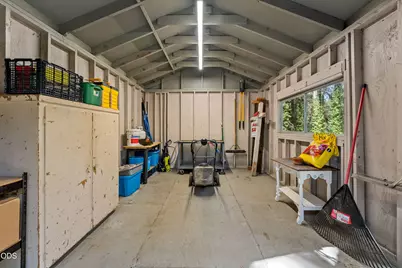 232 Riessen Road, Grants Pass, OR 97526 - Photo 45