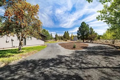 62846 Montara Drive, Bend, OR 97701 - Photo 41
