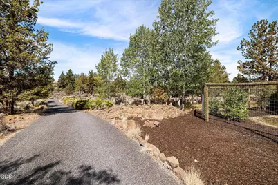 62846 Montara Drive, Bend, OR 97701 - Photo 57