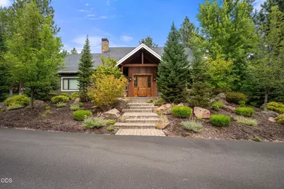 14880 Chickaree Lane, Sisters, OR 97759 - Photo 1