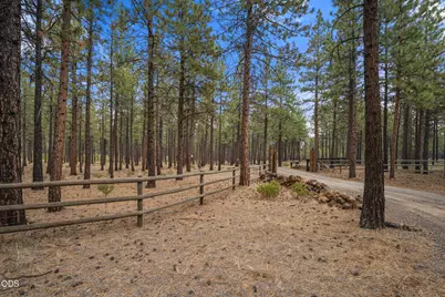 14880 Chickaree Lane, Sisters, OR 97759 - Photo 27