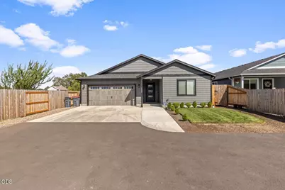 1880 Aster Street, Medford, OR 97501 - Photo 3