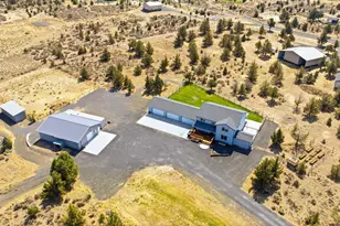 8620 SW Copley Rd, Powell Butte, OR 97753 - Photo 3
