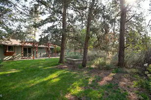 20941 Desert Woods Dr, Bend, OR 97702 - Photo 21