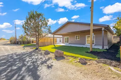 137 SE 16th Street, Madras, OR 97741 - Photo 33