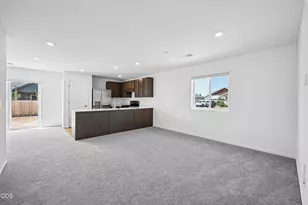 51743 Morning Pne Dr, La Pine, OR 97739 - Photo 11