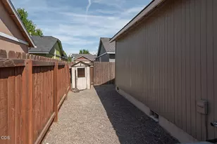 20062 Mt Faith Pl, Bend, OR 97702 - Photo 23