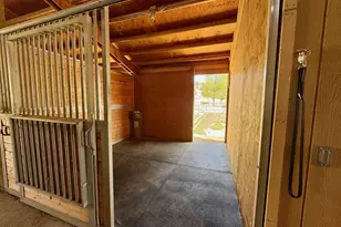 15660 SW Rangeland Dr, Powell Butte, OR 97753 - Photo 75