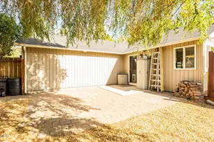 20606 Daisy Ln, Bend, OR 97702 - Photo 25
