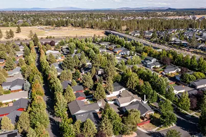 20606 Daisy Lane, Bend, OR 97702 - Photo 39