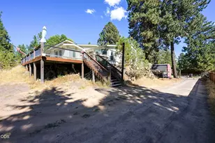 19539 River Woods Dr, Bend, OR 97702 - Photo 11