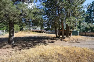 19539 River Woods Dr, Bend, OR 97702 - Photo 19