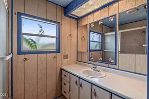 202 Pleasant View Rd, Talent, OR 97540 - Photo 71