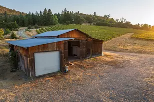 202 Pleasant View Rd, Talent, OR 97540 - Photo 27