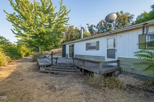 202 Pleasant View Rd, Talent, OR 97540 - Photo 63
