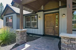 17035 Glendale Rd, Bend, OR 97707 - Photo 3