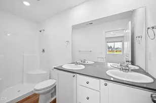 51740 Morning Pne Dr, La Pine, OR 97739 - Photo 13