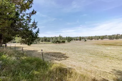 19411 Dayton Road, Bend, OR 97703 - Photo 25