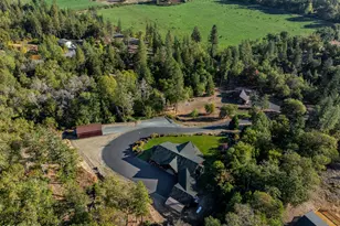 850 Riverbanks Rd, Grants Pass, OR 97527 - Photo 61