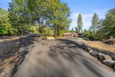 850 Riverbanks Road, Grants Pass, OR 97527 - Photo 45