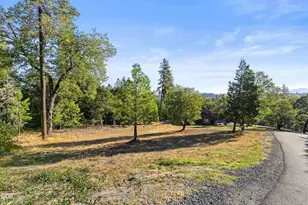 850 Riverbanks Rd, Grants Pass, OR 97527 - Photo 47
