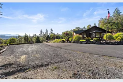 850 Riverbanks Road, Grants Pass, OR 97527 - Photo 33