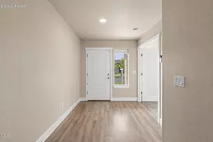 2477 SW Newberry Loop, Redmond, OR 97756 - Photo 3