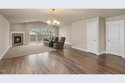 2477 SW Newberry Loop, Redmond, OR 97756 - Photo 9