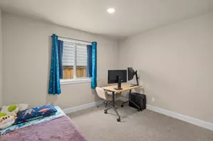 2477 SW Newberry Loop, Redmond, OR 97756 - Photo 17