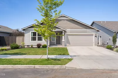 2477 SW Newberry Loop, Redmond, OR 97756 - Photo 1
