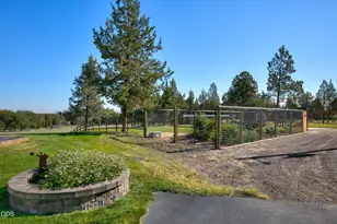 6105 NW Kingwood Ave, Redmond, OR 97756 - Photo 75