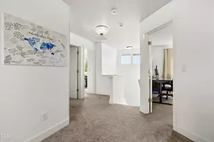 21134 SE Kayla Ct, Bend, OR 97702 - Photo 17