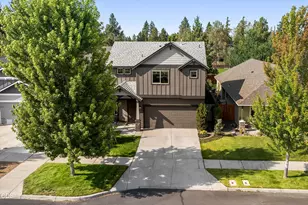 21134 SE Kayla Ct, Bend, OR 97702 - Photo 33