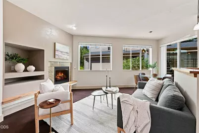 40 SW McKinley Avenue #UNIT 1, Bend, OR 97702 - Photo 5